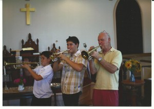 Stowe, Beck and Grandfather Peter Duston play "When the Saints Go Marching In" 